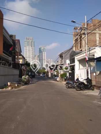 Rumah Strategis Kelapa Gading, Jakarta Utara, Luas 120m² LB 180m² Rumah Strategis Kelapa Gading, Jakarta Utara, Luas 120m² LB 180m²