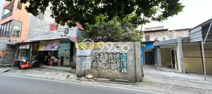 Dijual Gudang Kawasan Jagakarsa, Luas 250m², Area Berkembang, Jalan Utama Dijual Gudang Kawasan Jagakarsa, Luas 250m², Area Berkembang, Jalan Utama