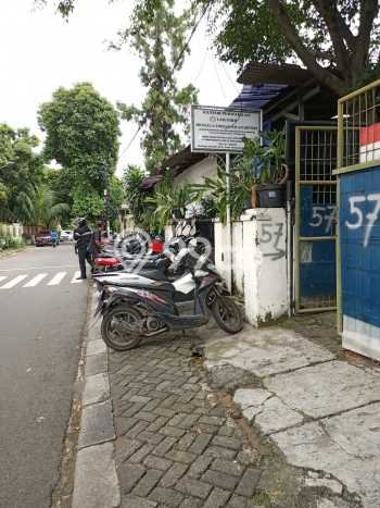 Gudang Strategis di Tebet, Luas 423m², Kawasan Komersial, Lokasi Ramai Gudang Strategis di Tebet, Luas 423m², Kawasan Komersial, Lokasi Ramai