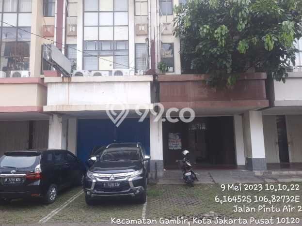 Ruko Usaha Dijual di Gambir Jakarta Pusat LT 87m2 & LB 250m2 Ruko Usaha Dijual di Gambir Jakarta Pusat LT 87m2 & LB 250m2