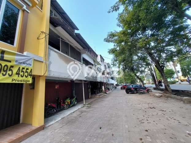 Ruko Dijual di Cilincing Jakarta Utara dengan LB 180m2 Ruko Dijual di Cilincing Jakarta Utara dengan LB 180m2