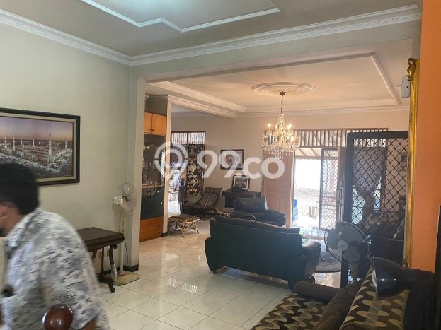HOT DEAL! Jual Rumah Premium area Cengkareng, Jakarta Barat, Luas Tanah 879m² Luas Bangunan 350m² HOT DEAL! Jual Rumah Premium area Cengkareng, Jakarta Barat, Luas Tanah 879m² Luas Bangunan 350m²