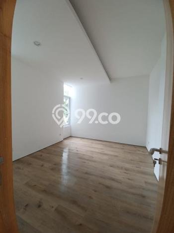 For Sale! Premium House LT 264m2 Desain Elegan di Pondok Indah For Sale! Premium House LT 264m2 Desain Elegan di Pondok Indah