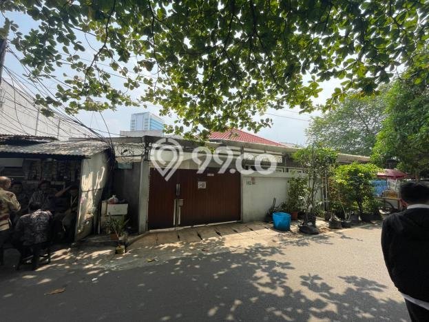 Jual Rumah Luas Elegan Dengan View Cantik di Bendungan Hilir, Jakarta Pusat Jual Rumah Luas Elegan Dengan View Cantik di Bendungan Hilir, Jakarta Pusat