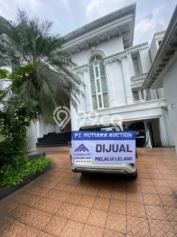 Hot Offer Hunian Premium Ideal dan Luas di Kebayoran Lama, Jakarta Selatan Hot Offer Hunian Premium Ideal dan Luas di Kebayoran Lama, Jakarta Selatan