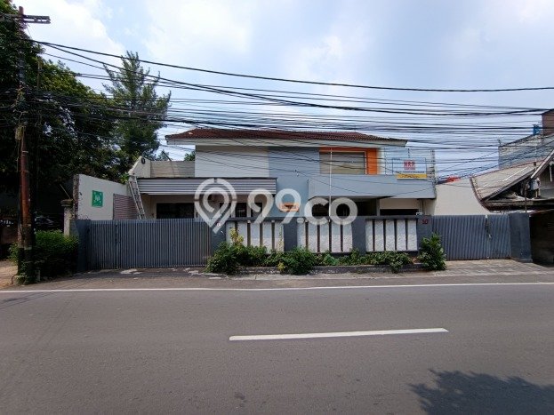 Siap Huni Hunian Elit 4 Kamar di Pancoran Dekat ke Mana Saja Siap Huni Hunian Elit 4 Kamar di Pancoran Dekat ke Mana Saja