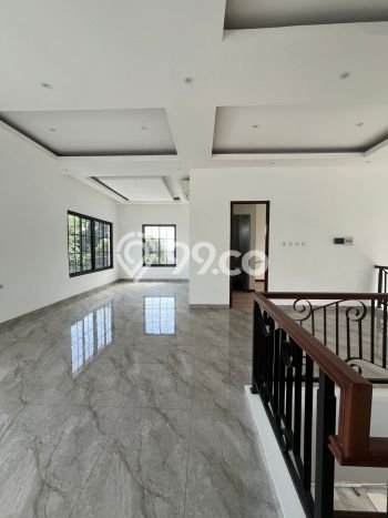 Ready to Use! Luxury House LT 420m2 Desain Modern di Sentul City Ready to Use! Luxury House LT 420m2 Desain Modern di Sentul City