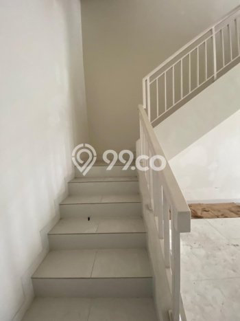 Ruko Disewakan Kawasan , Luas 63m2m², Area Premium Ruko Disewakan Kawasan , Luas 63m2m², Area Premium