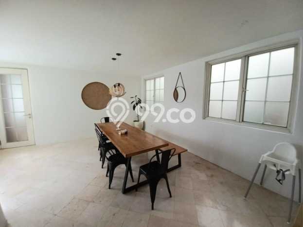For Sale! Luxury House LT 322m2 Desain Modern di Sentul City For Sale! Luxury House LT 322m2 Desain Modern di Sentul City