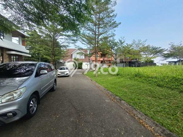 Tanah Kawasan Komersial Kawasan , Luas 180m2m², Cocok untuk Investasi Tanah Kawasan Komersial Kawasan , Luas 180m2m², Cocok untuk Investasi