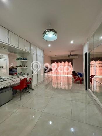 Jual Rumah Mewah Megah Dengan View Eksklusif di Pantai Indah Kapuk, Jakarta Utara Jual Rumah Mewah Megah Dengan View Eksklusif di Pantai Indah Kapuk, Jakarta Utara