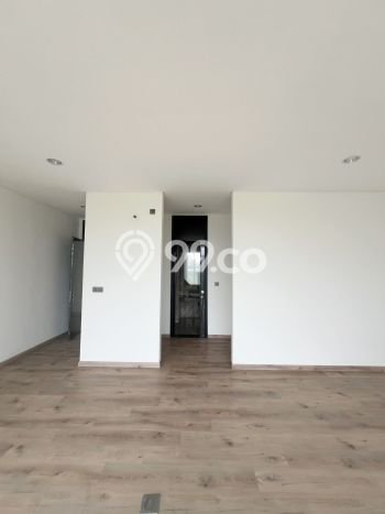 For Sale! Premium House LT 240m2 Desain Elegan di Pantai Indah Kapuk For Sale! Premium House LT 240m2 Desain Elegan di Pantai Indah Kapuk