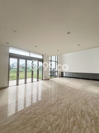 For Sale! Premium House LT 240m2 Desain Elegan di Pantai Indah Kapuk For Sale! Premium House LT 240m2 Desain Elegan di Pantai Indah Kapuk