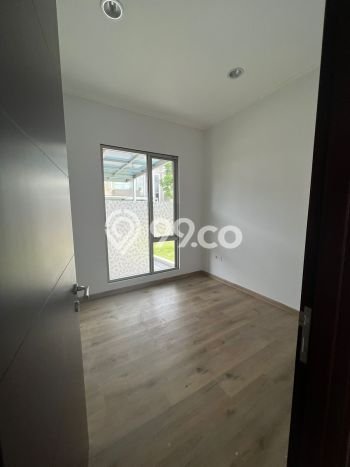 Rumah Elit Modern Siap Huni di Pantai Indah Kapuk Jakarta Utara Rumah Elit Modern Siap Huni di Pantai Indah Kapuk Jakarta Utara
