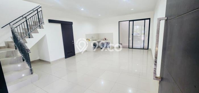 For Sale! Premium House LT 135m2 Desain Elegan di Pantai Indah Kapuk 2 For Sale! Premium House LT 135m2 Desain Elegan di Pantai Indah Kapuk 2