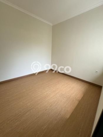 Bisa KPR! Rumah Gading Serpong, Tangerang, LT 108m² Bangunan 134m² Bisa KPR! Rumah Gading Serpong, Tangerang, LT 108m² Bangunan 134m²