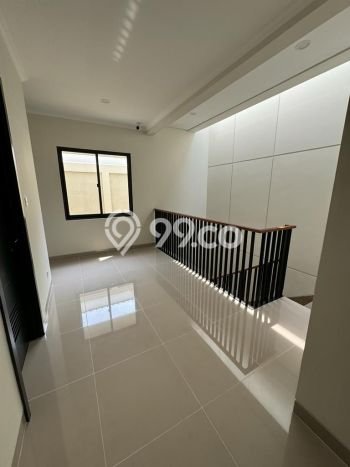 Bisa KPR! Rumah Gading Serpong, Tangerang, LT 108m² Bangunan 134m² Bisa KPR! Rumah Gading Serpong, Tangerang, LT 108m² Bangunan 134m²