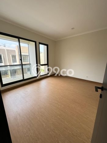 Bisa KPR! Rumah Gading Serpong, Tangerang, LT 108m² Bangunan 134m² Bisa KPR! Rumah Gading Serpong, Tangerang, LT 108m² Bangunan 134m²