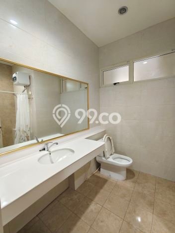Rumah kawasan Alam Sutera, 4 KM, Lingkungan Premium, LT 300m² Bangunan 259m² Rumah kawasan Alam Sutera, 4 KM, Lingkungan Premium, LT 300m² Bangunan 259m²