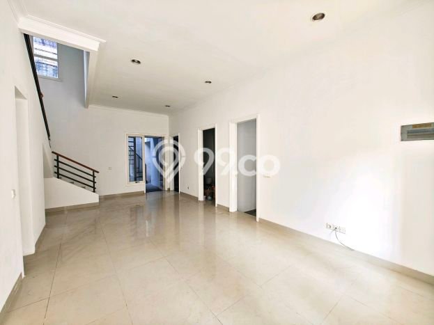LIMITED UNIT! Rumah area Gading Serpong, 2 KM, Luas 144m² LB 153m² LIMITED UNIT! Rumah area Gading Serpong, 2 KM, Luas 144m² LB 153m²