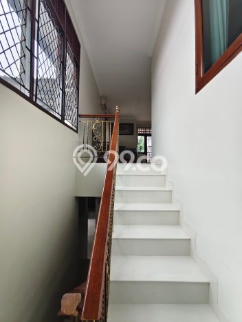 Dijual Hunian Mewah dengan Fasilitas Sekitar Lengkap di Pamulang, Tangerang Selatan Dijual Hunian Mewah dengan Fasilitas Sekitar Lengkap di Pamulang, Tangerang Selatan