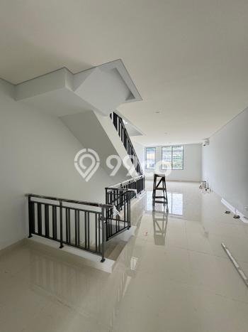 Untuk Dijual! Ruko di Gading Serpong Tangerang LT 90m2 / LB 276m2 Kawasan Strategis Untuk Dijual! Ruko di Gading Serpong Tangerang LT 90m2 / LB 276m2 Kawasan Strategis