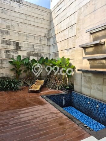 Siap Huni Rumah Mewah 3 Kamar di Kelapa Gading Dekat ke Mana Pun Siap Huni Rumah Mewah 3 Kamar di Kelapa Gading Dekat ke Mana Pun