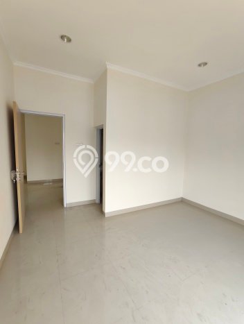 Jual Rumah Mewah Elegan Dengan View Eksklusif di Gading Serpong, Tangerang Jual Rumah Mewah Elegan Dengan View Eksklusif di Gading Serpong, Tangerang