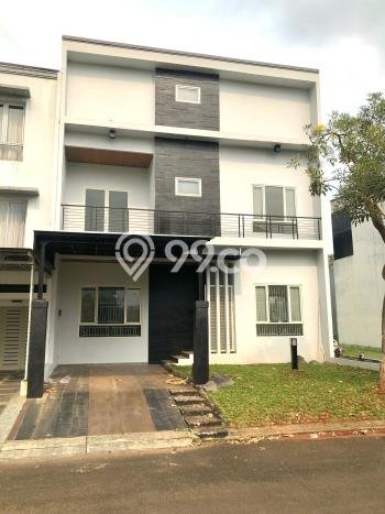Rumah di Sutera Onix Alam Sutera, Akses ke Tol, 4 KT, LT 200m² Bangunan 400m² Rumah di Sutera Onix Alam Sutera, Akses ke Tol, 4 KT, LT 200m² Bangunan 400m²