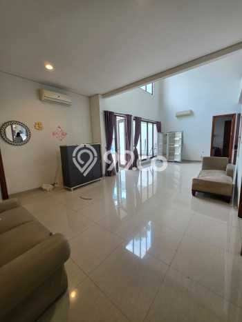 HUNIAN IMPIAN! Rumah di Alam Sutera, 4 KT, Bebas Macet, LT 300m² LB 275m² HUNIAN IMPIAN! Rumah di Alam Sutera, 4 KT, Bebas Macet, LT 300m² LB 275m²