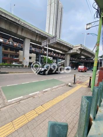 Lahan Dijual Lokasi Strategis di Jakarta Selatan dengan Luas 2752m2 Lahan Dijual Lokasi Strategis di Jakarta Selatan dengan Luas 2752m2