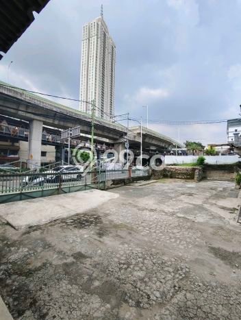 Lahan Dijual Lokasi Strategis di Jakarta Selatan dengan Luas 2752m2 Lahan Dijual Lokasi Strategis di Jakarta Selatan dengan Luas 2752m2