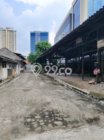 Lahan Dijual Lokasi Strategis di Jakarta Selatan dengan Luas 2752m2 Lahan Dijual Lokasi Strategis di Jakarta Selatan dengan Luas 2752m2