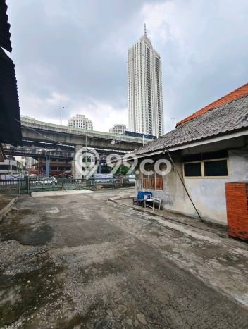 Lahan Dijual Lokasi Strategis di Jakarta Selatan dengan Luas 2752m2 Lahan Dijual Lokasi Strategis di Jakarta Selatan dengan Luas 2752m2