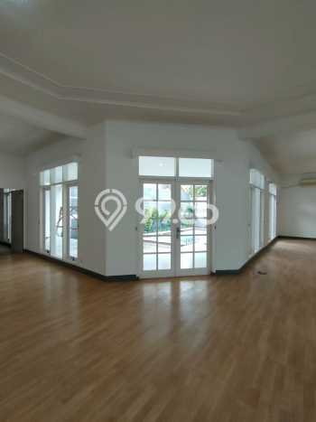 Jarang Ada! Rumah Kontrakan 4 Kamar Nyaman Siap Huni Kemang Jarang Ada! Rumah Kontrakan 4 Kamar Nyaman Siap Huni Kemang
