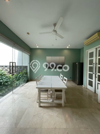 Hunian Minimalis dengan LT 468m2 & LB 480m2 Dikontrakkan di Kemang Hunian Minimalis dengan LT 468m2 & LB 480m2 Dikontrakkan di Kemang