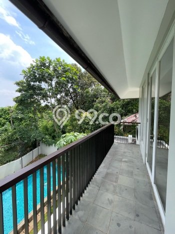 Rumah sewa siap huni 5 KT di Kemang, Jakarta Selatan Rumah sewa siap huni 5 KT di Kemang, Jakarta Selatan