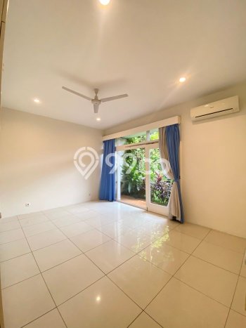 Jarang Ada! Rumah Kontrakan 4 Kamar Nyaman Siap Huni Kemang Jarang Ada! Rumah Kontrakan 4 Kamar Nyaman Siap Huni Kemang