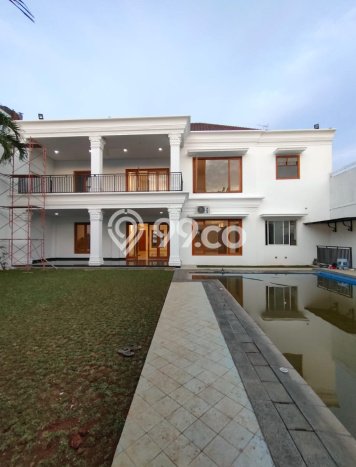 Disewakan Rumah Nyaman LT 800m2 / LB 1000m2 di Kemang, Jakarta Selatan Disewakan Rumah Nyaman LT 800m2 / LB 1000m2 di Kemang, Jakarta Selatan