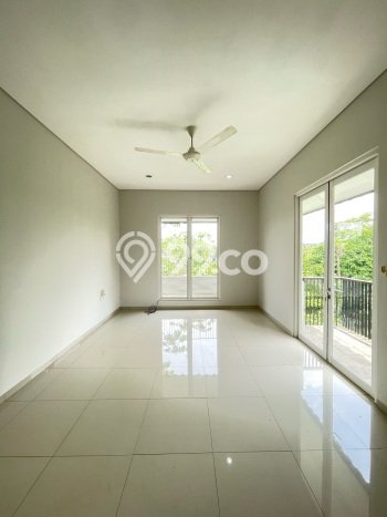 Rumah sewa siap huni 5 KT di Kemang, Jakarta Selatan Rumah sewa siap huni 5 KT di Kemang, Jakarta Selatan
