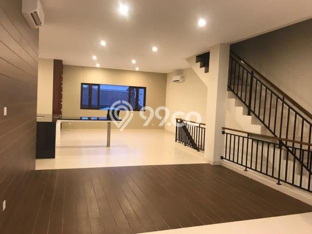 Rumah sewa siap pakai 4 Kamar Tidur di Ampera, Jakarta Selatan Rumah sewa siap pakai 4 Kamar Tidur di Ampera, Jakarta Selatan