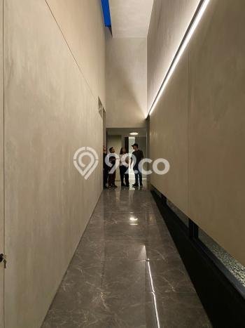 Sewa Rumah Nyaman LT 1150m2 / LB 700m2 di Ampera, Jakarta Selatan Sewa Rumah Nyaman LT 1150m2 / LB 700m2 di Ampera, Jakarta Selatan