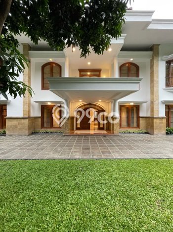 Hunian Elit Disewakan di Kawasan Strategis Kebayoran Baru Jakarta Selatan Hunian Elit Disewakan di Kawasan Strategis Kebayoran Baru Jakarta Selatan