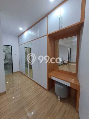 Rumah Modern Cantik 4 KT Bisa Langsung Pindah di Lippo Cikarang Rumah Modern Cantik 4 KT Bisa Langsung Pindah di Lippo Cikarang