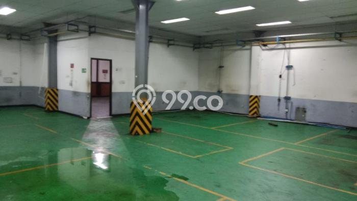 Unit Gudang Dijual di Bekasi LT 989m2 & LB 1400m2 Unit Gudang Dijual di Bekasi LT 989m2 & LB 1400m2