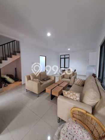 Rumah Modern Cantik 4 KT Bisa Langsung Pindah di Lippo Cikarang Rumah Modern Cantik 4 KT Bisa Langsung Pindah di Lippo Cikarang