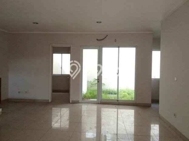 Rumah Elit Modern Tanpa Renovasi di Summarecon Bekasi Bekasi Rumah Elit Modern Tanpa Renovasi di Summarecon Bekasi Bekasi