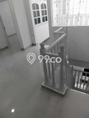 Dijual Hunian Rumah Terawat 3 KT di Pondok Bambu, Jakarta Timur Dijual Hunian Rumah Terawat 3 KT di Pondok Bambu, Jakarta Timur