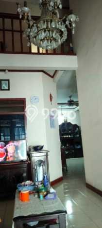 Rumah di pondok kelapa Rumah di pondok kelapa