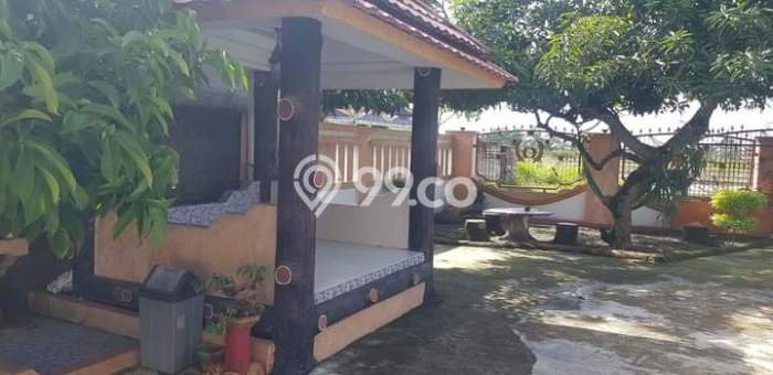 Rumah Luas di Karawang Rumah Luas di Karawang